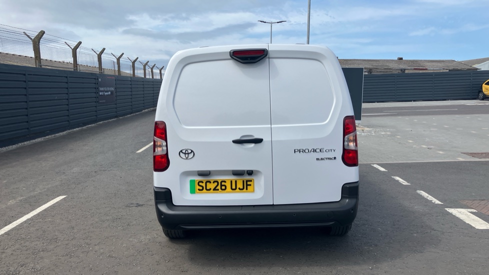 Toyota Proace City L2 Electric Icon Van 50kWh Auto - Image 26
