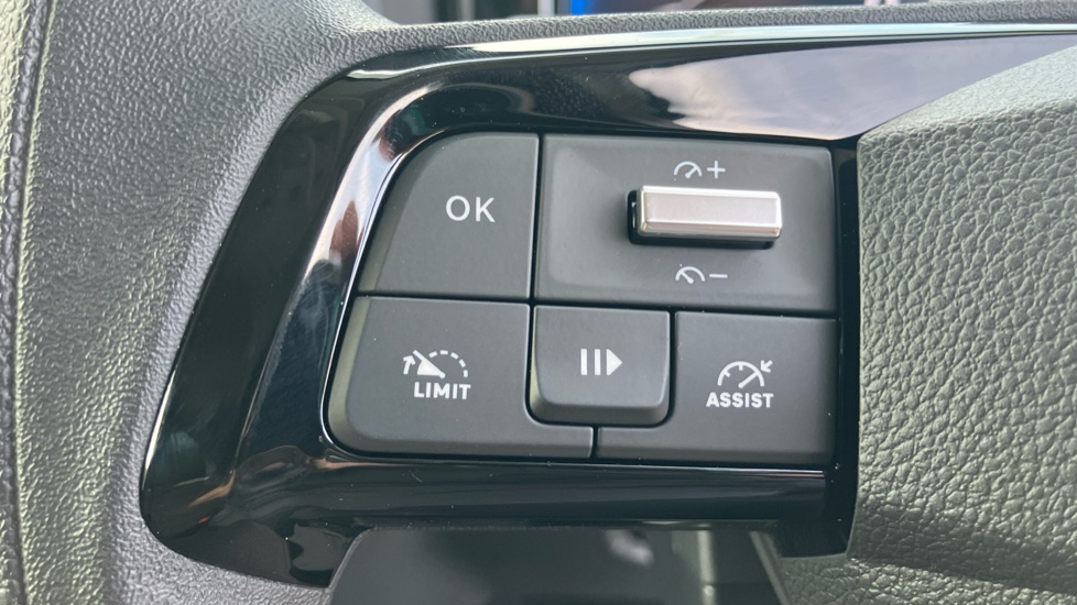 Toyota Proace City L2 Electric Icon Van 50kWh Auto - Image 31