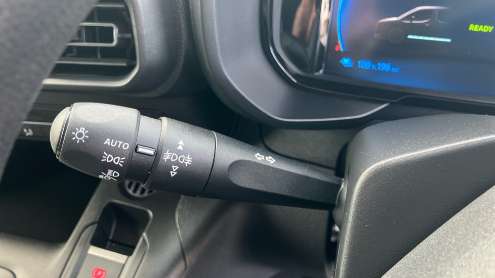 Toyota Proace City L2 Electric Icon Van 50kWh Auto - Image 40