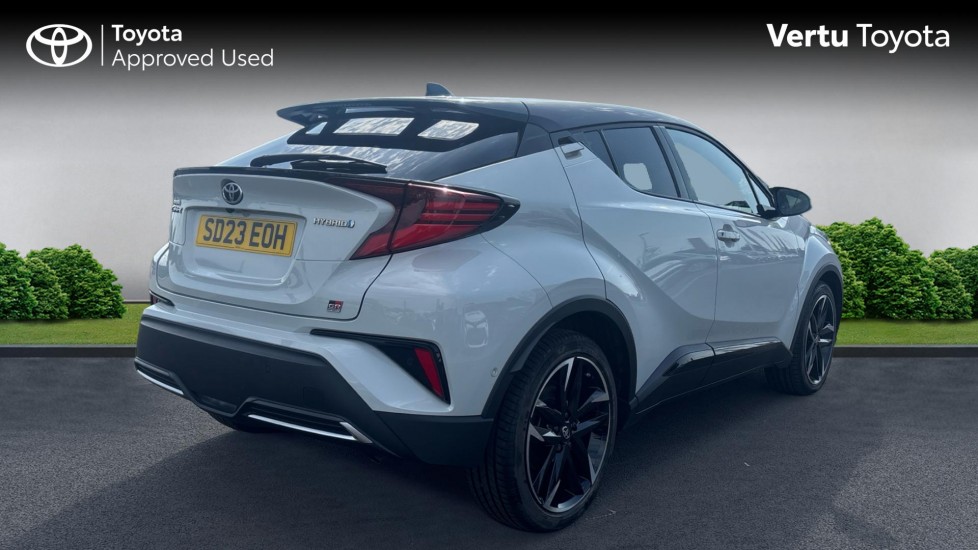 Toyota C-HR 1.8 Hybrid GR Sport 5dr CVT Hybrid Hatchback - Image 2