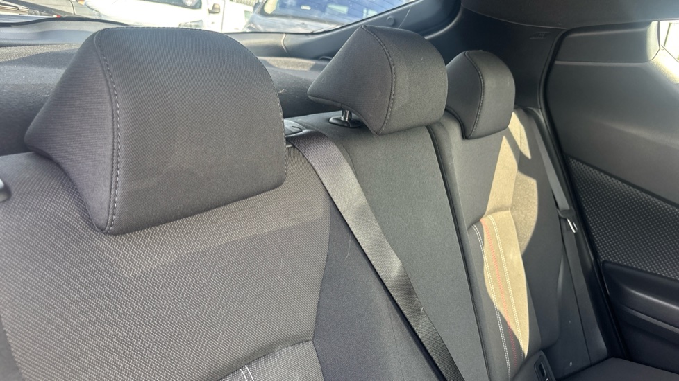 Toyota C-HR 1.8 Hybrid GR Sport 5dr CVT Hybrid Hatchback - Image 46