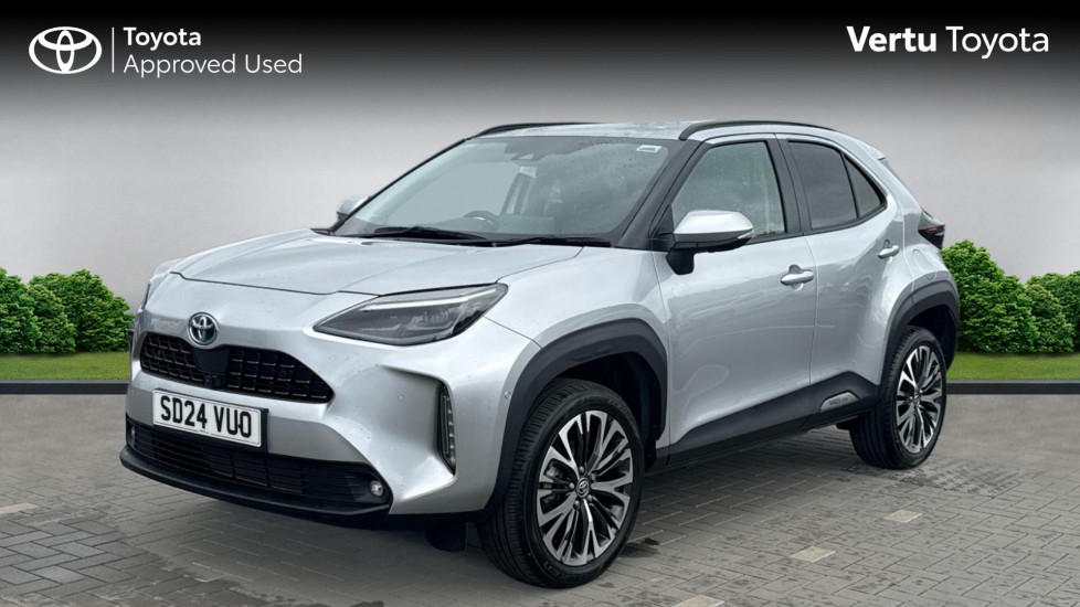 Toyota Yaris Cross 1.5 Hybrid Excel 5dr CVT Hybrid Estate - Image 3