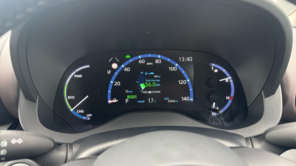 Toyota Yaris Cross 1.5 Hybrid Excel 5dr CVT Hybrid Estate - Image 35
