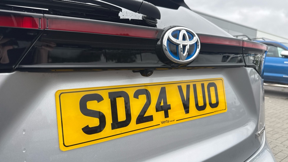 Toyota Yaris Cross 1.5 Hybrid Excel 5dr CVT Hybrid Estate - Image 49