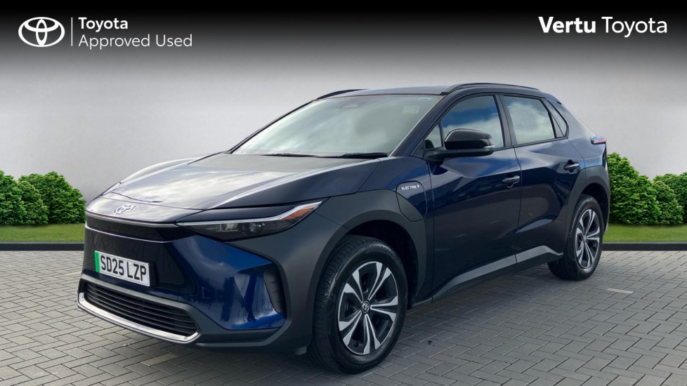 Toyota bZ4X 150kW Pure 71.4kWh 5dr Auto [11kW] Electric Hatchback - Image 3