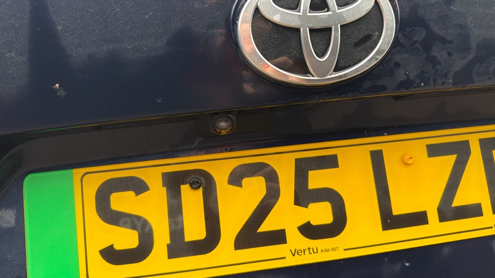 Toyota bZ4X 150kW Pure 71.4kWh 5dr Auto [11kW] Electric Hatchback - Image 48