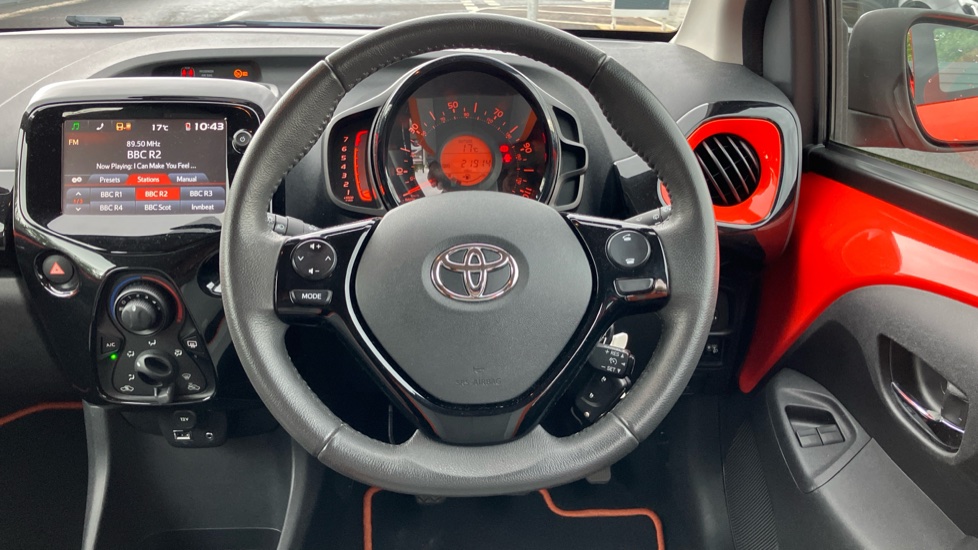 Toyota Aygo 1.0 VVT-i X-Cite 2 5dr Petrol Hatchback - Image 10