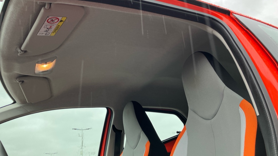 Toyota Aygo 1.0 VVT-i X-Cite 2 5dr Petrol Hatchback - Image 19