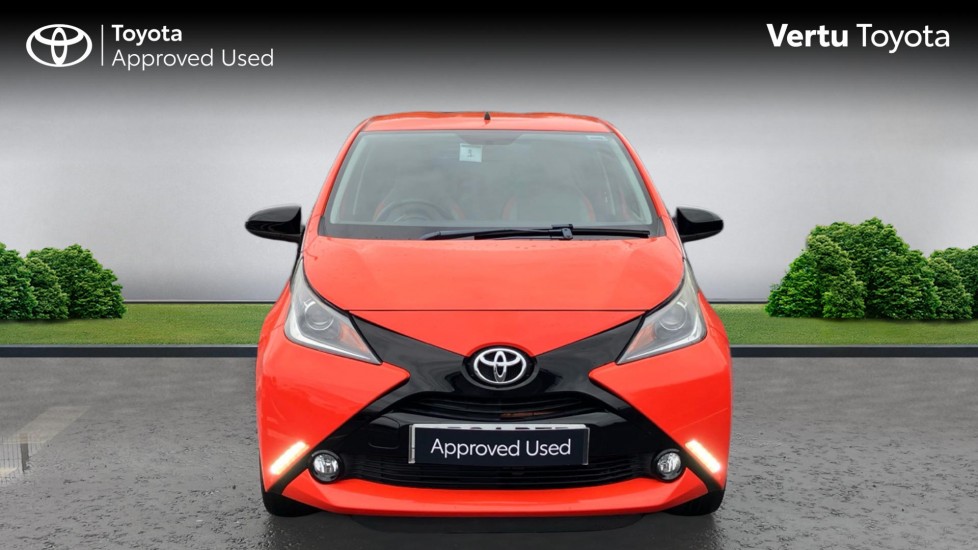 Toyota Aygo 1.0 VVT-i X-Cite 2 5dr Petrol Hatchback - Image 22