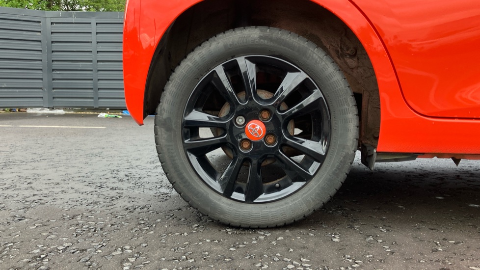 Toyota Aygo 1.0 VVT-i X-Cite 2 5dr Petrol Hatchback - Image 25