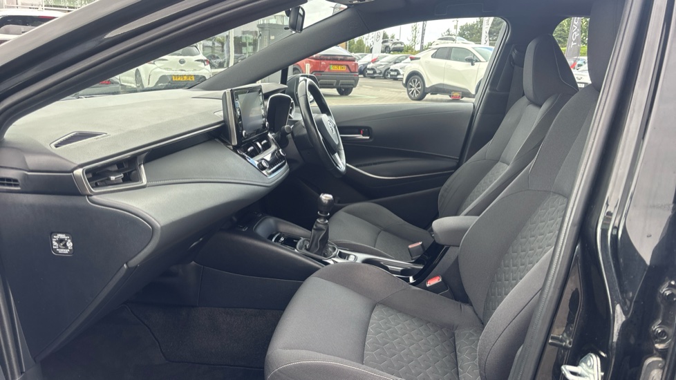 Toyota Corolla 1.2T VVT-i Icon Tech 5dr Petrol Hatchback - Image 5
