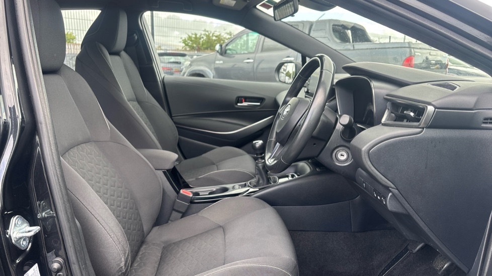 Toyota Corolla 1.2T VVT-i Icon Tech 5dr Petrol Hatchback - Image 12