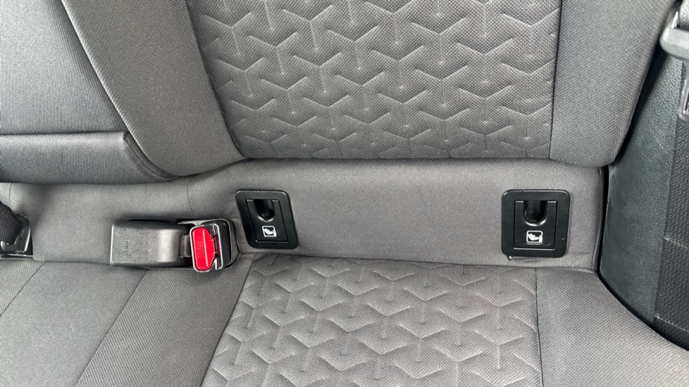 Toyota Corolla 1.2T VVT-i Icon Tech 5dr Petrol Hatchback - Image 14
