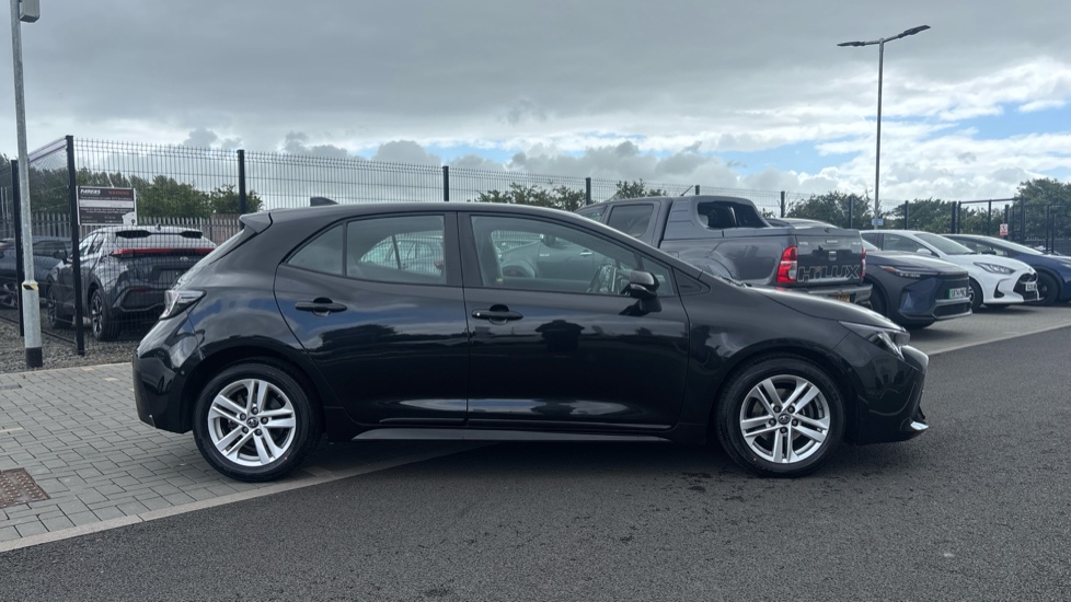 Toyota Corolla 1.2T VVT-i Icon Tech 5dr Petrol Hatchback - Image 23
