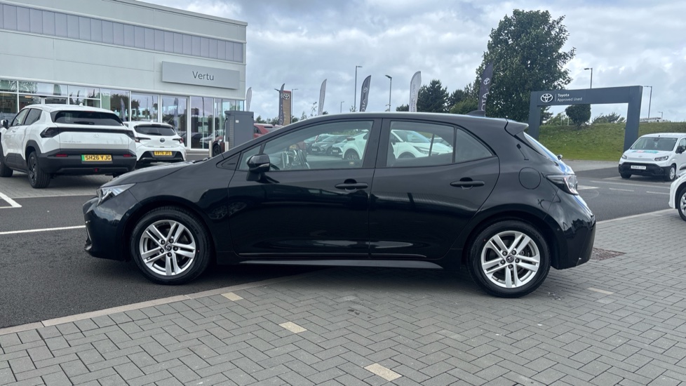 Toyota Corolla 1.2T VVT-i Icon Tech 5dr Petrol Hatchback - Image 24
