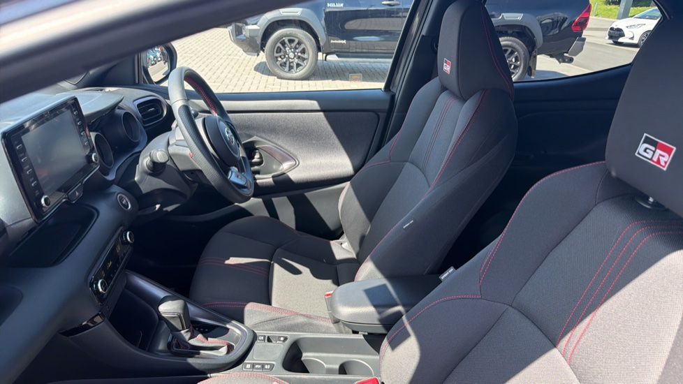 Toyota Yaris 1.5 Hybrid GR Sport 5dr CVT Hybrid Hatchback - Image 5