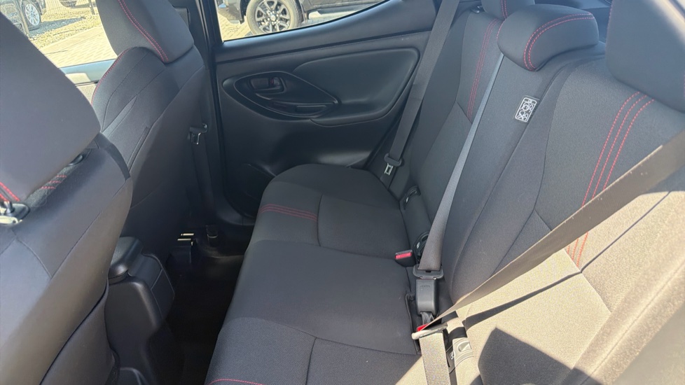 Toyota Yaris 1.5 Hybrid GR Sport 5dr CVT Hybrid Hatchback - Image 15