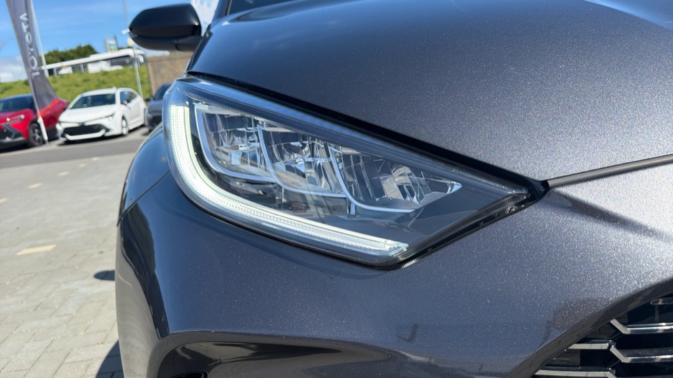 Toyota Yaris 1.5 Hybrid GR Sport 5dr CVT Hybrid Hatchback - Image 20