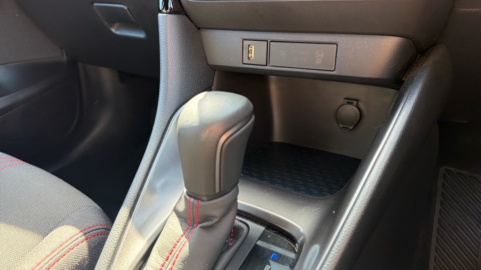 Toyota Yaris 1.5 Hybrid GR Sport 5dr CVT Hybrid Hatchback - Image 35