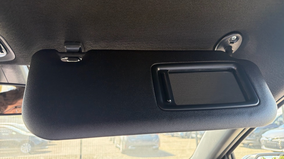 Toyota Yaris 1.5 Hybrid GR Sport 5dr CVT Hybrid Hatchback - Image 40