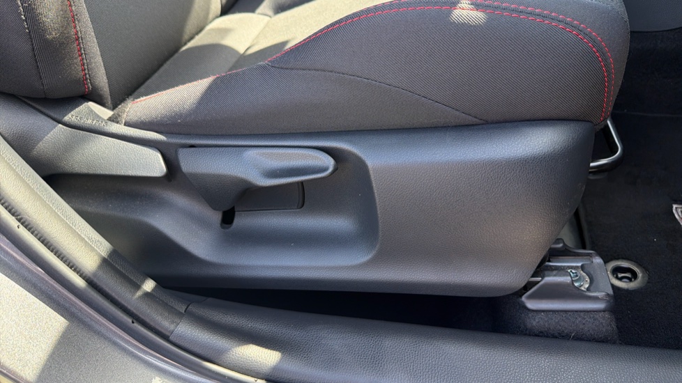 Toyota Yaris 1.5 Hybrid GR Sport 5dr CVT Hybrid Hatchback - Image 46