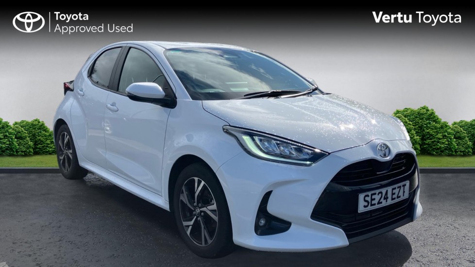 Toyota Yaris 1.5 Hybrid Design 5dr CVT Hybrid Hatchback - Image 1