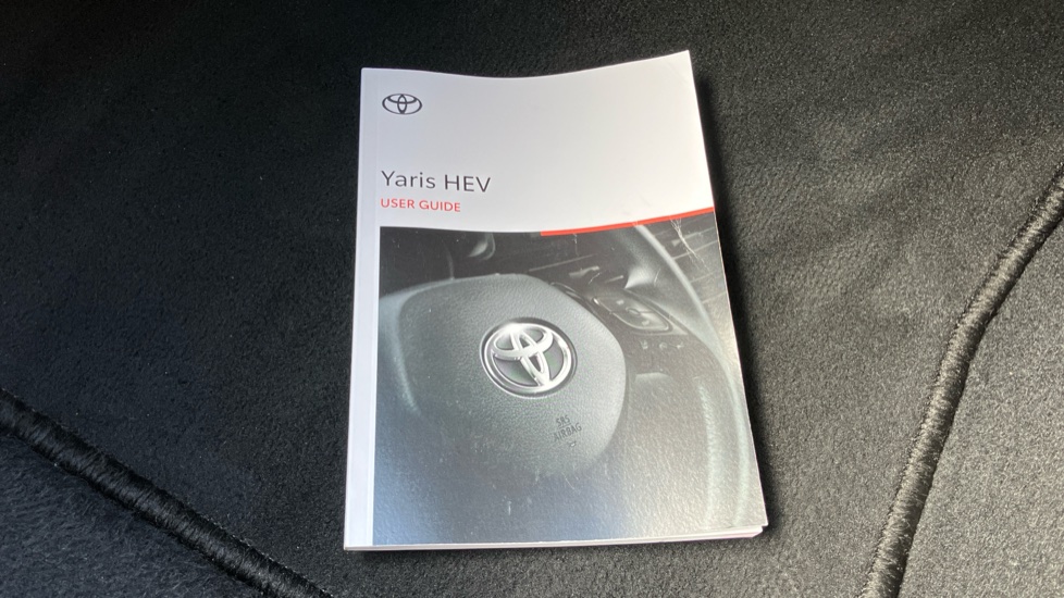 Toyota Yaris 1.5 Hybrid Design 5dr CVT Hybrid Hatchback - Image 27