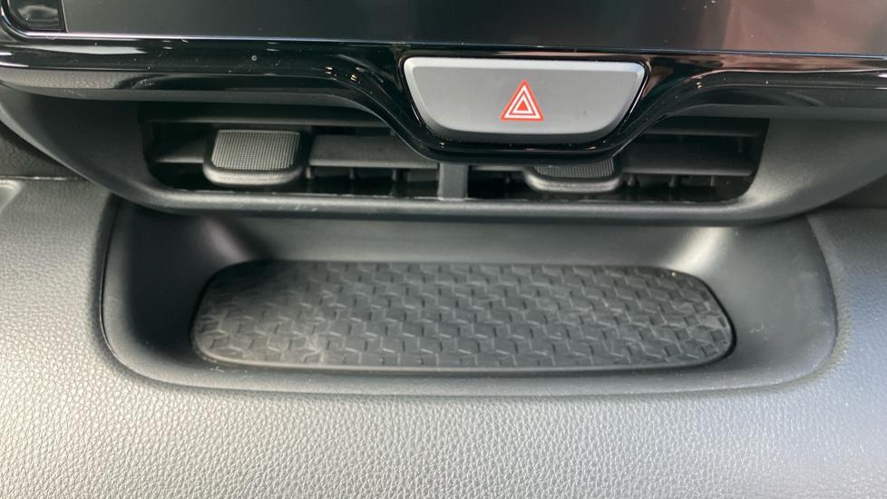 Toyota Yaris 1.5 Hybrid Design 5dr CVT Hybrid Hatchback - Image 39
