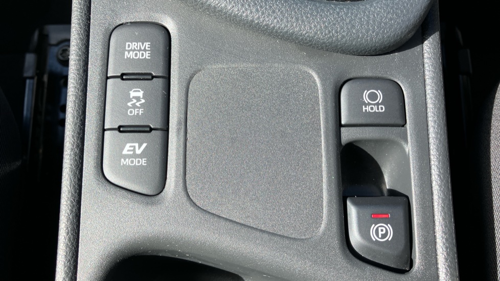 Toyota Yaris 1.5 Hybrid Design 5dr CVT Hybrid Hatchback - Image 43
