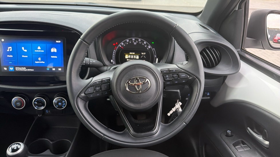 Toyota Aygo X 1.0 VVT-i Pure 5dr Petrol Hatchback - Image 7