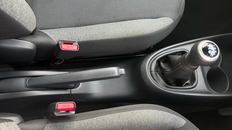 Toyota Aygo X 1.0 VVT-i Pure 5dr Petrol Hatchback - Image 35