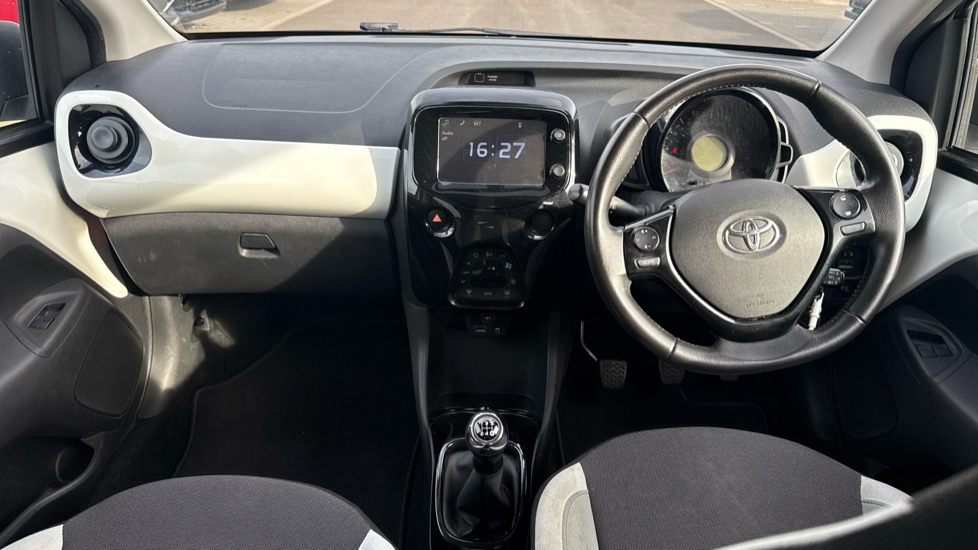 Toyota Aygo 1.0 VVT-i X-Style 5dr Petrol Hatchback - Image 6