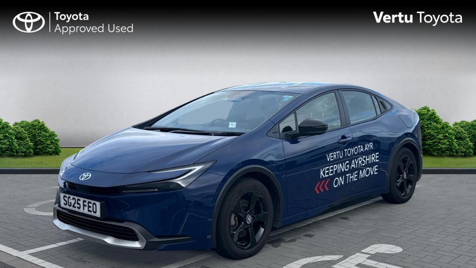 Toyota Prius 2.0 PHEV Design 5dr CVT Hatchback - Image 3