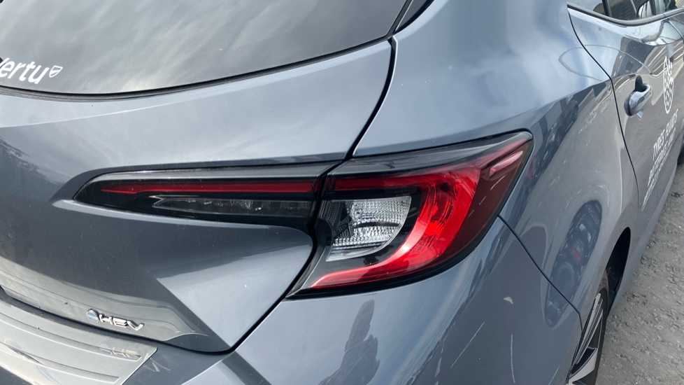 Toyota Corolla 1.8 Hybrid Design 5dr CVT Hybrid Hatchback - Image 21