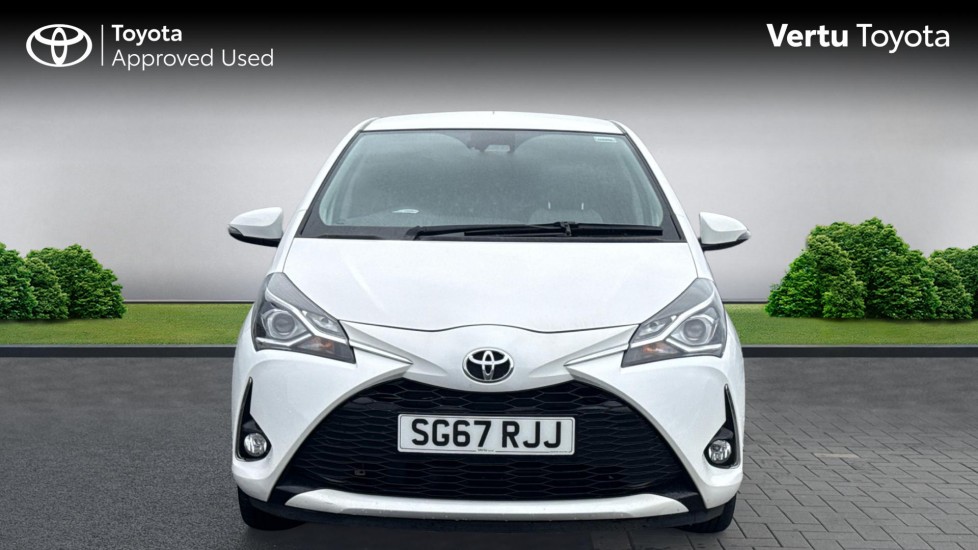 Toyota Yaris 1.5 VVT-i Design 5dr Petrol Hatchback - Image 22