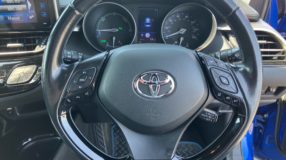 Toyota C-HR 1.8 Hybrid Design 5dr CVT Hybrid Hatchback - Image 10