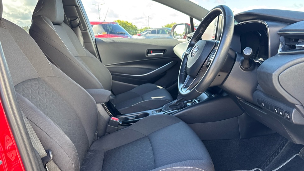 Toyota Corolla 1.8 VVT-i Hybrid Design 5dr CVT Hybrid Hatchback - Image 12