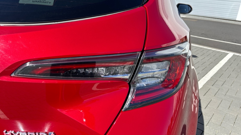 Toyota Corolla 1.8 VVT-i Hybrid Design 5dr CVT Hybrid Hatchback - Image 21