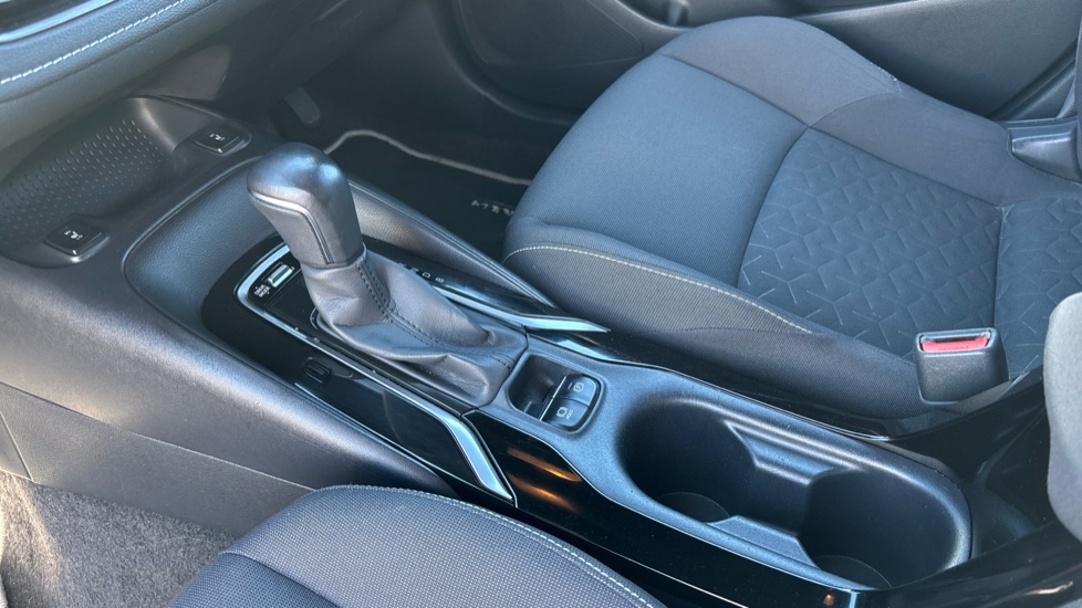 Toyota Corolla 1.8 VVT-i Hybrid Design 5dr CVT Hybrid Hatchback - Image 30