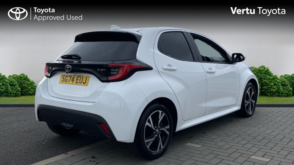 Toyota Yaris 1.5 Hybrid Design 5dr CVT Hybrid Hatchback - Image 2