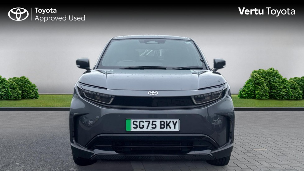 Toyota Urbancruiser 128kW Design 61kWh 5dr Auto Electric Estate - Image 22