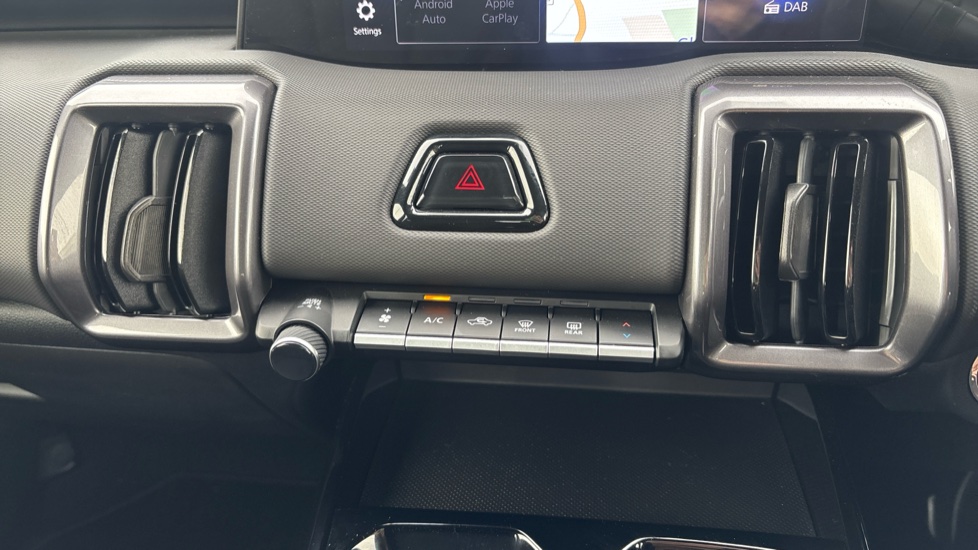 Toyota Urbancruiser 128kW Design 61kWh 5dr Auto Electric Estate - Image 39