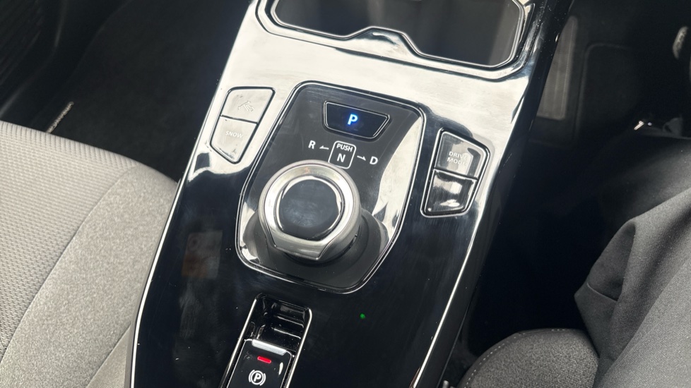 Toyota Urbancruiser 128kW Design 61kWh 5dr Auto Electric Estate - Image 66