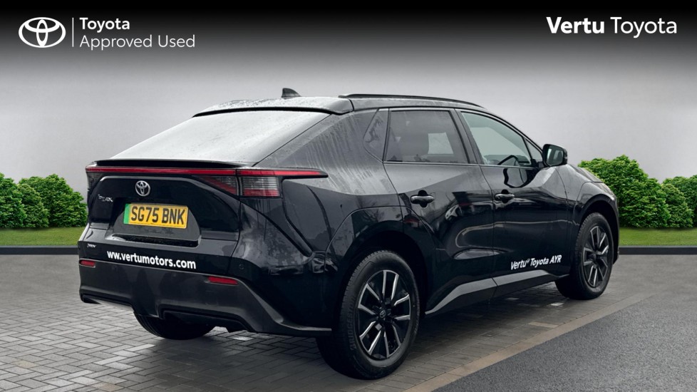 Toyota bZ4X 165kW Design 73kWh 5dr Auto Electric Hatchback - Image 2