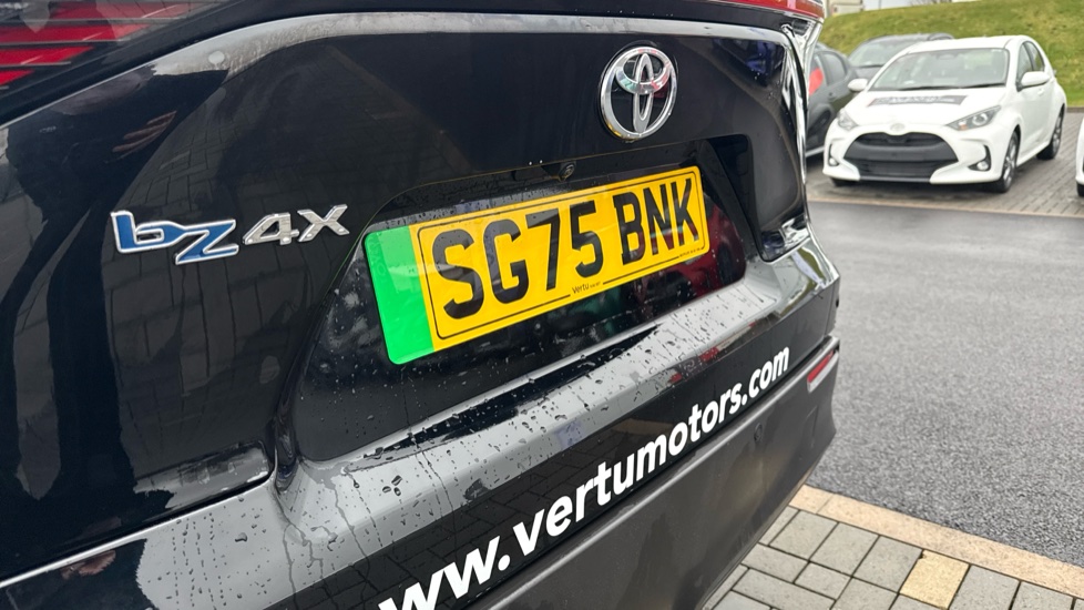 Toyota bZ4X 165kW Design 73kWh 5dr Auto Electric Hatchback - Image 25