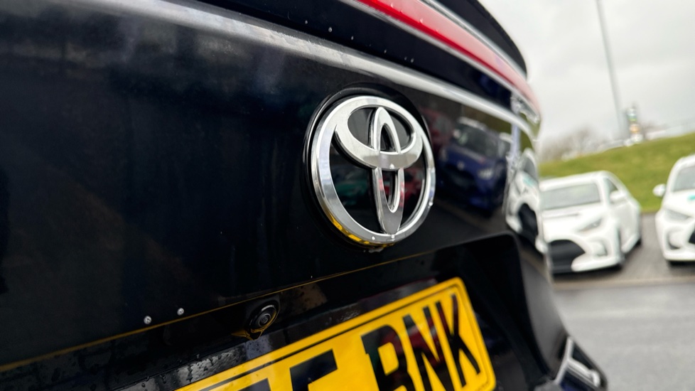 Toyota bZ4X 165kW Design 73kWh 5dr Auto Electric Hatchback - Image 26