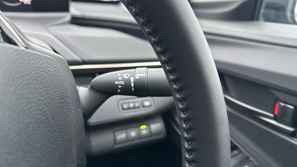 Toyota bZ4X 165kW Design 73kWh 5dr Auto Electric Hatchback - Image 40