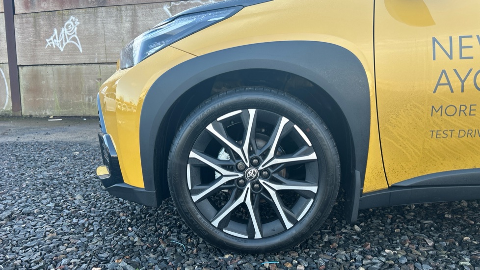 Toyota Aygo X 1.5 Hybrid GR Sport 5dr CVT Hybrid Hatchback - Image 18
