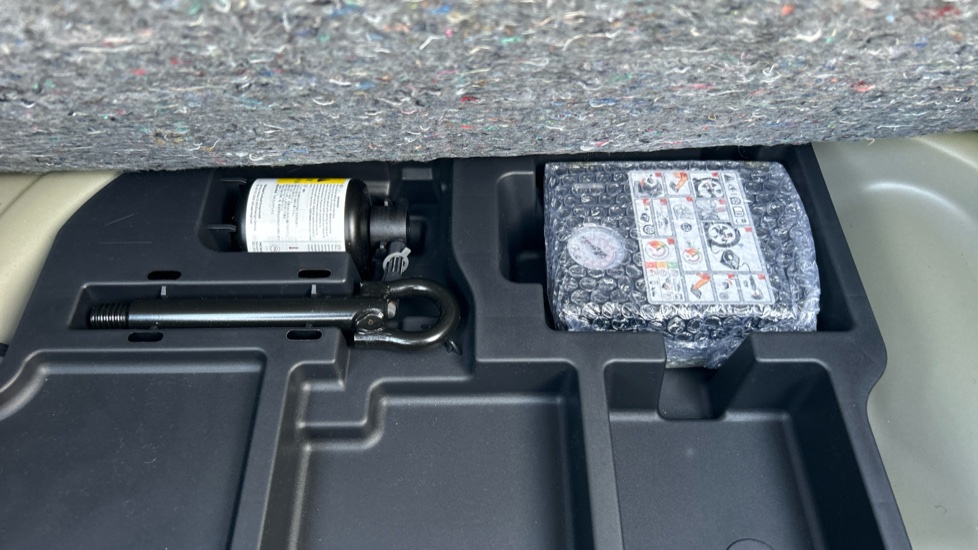 Toyota Aygo X 1.5 Hybrid GR Sport 5dr CVT Hybrid Hatchback - Image 42