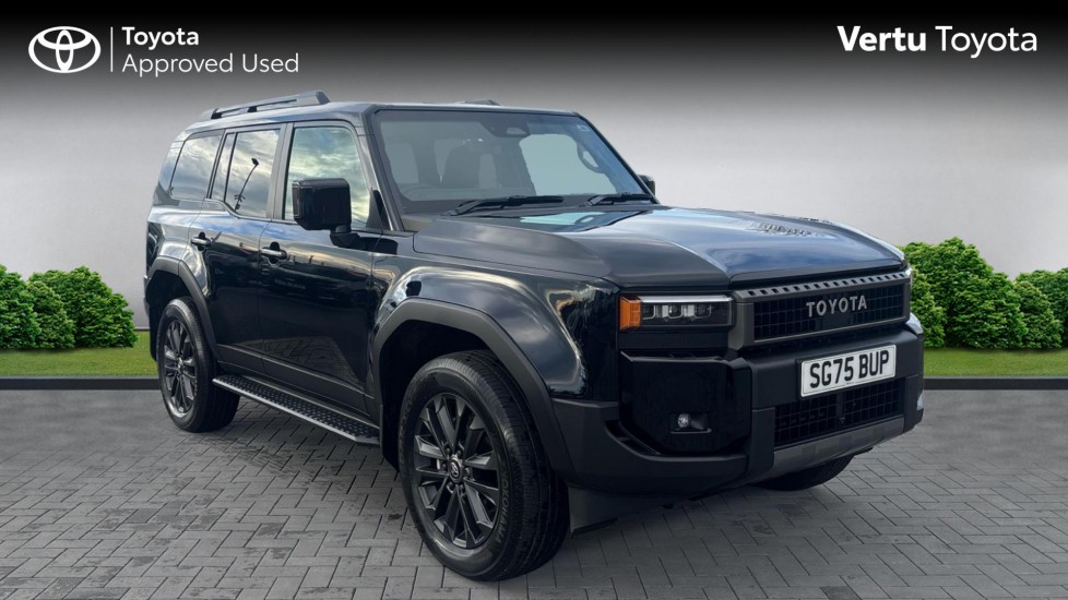 Toyota Land Cruiser 2.8 D-4D 48V 205 Invincible 5dr Auto [Pan Rf/5 St] Diesel Station Wagon - Image 1